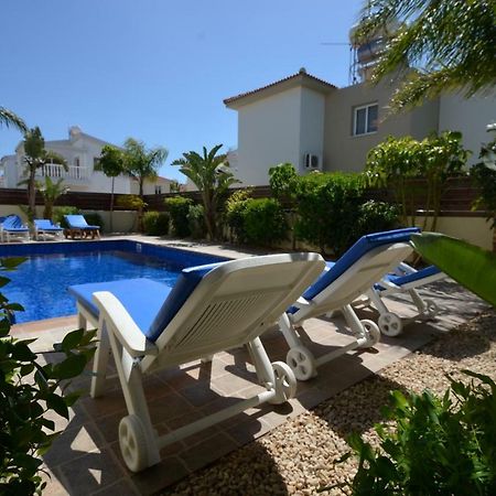 Villa Favor - 3 Bed With Pool Close To Nissi Beach Ajía Nápa Kültér fotó