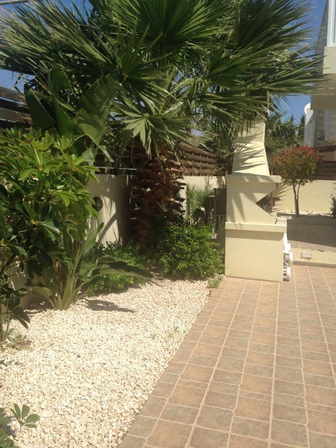 Villa Favor - 3 Bed With Pool Close To Nissi Beach Ajía Nápa Kültér fotó